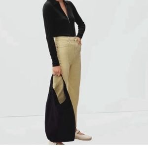 EVERLANE THE CANVAS TEARDROP TOTE